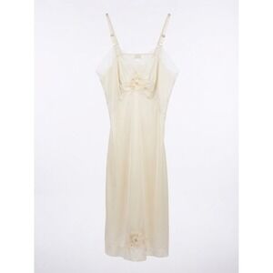 Vintage 1960s 70s Kickernick Embroidered Pearl Bridal Full Slip Dress